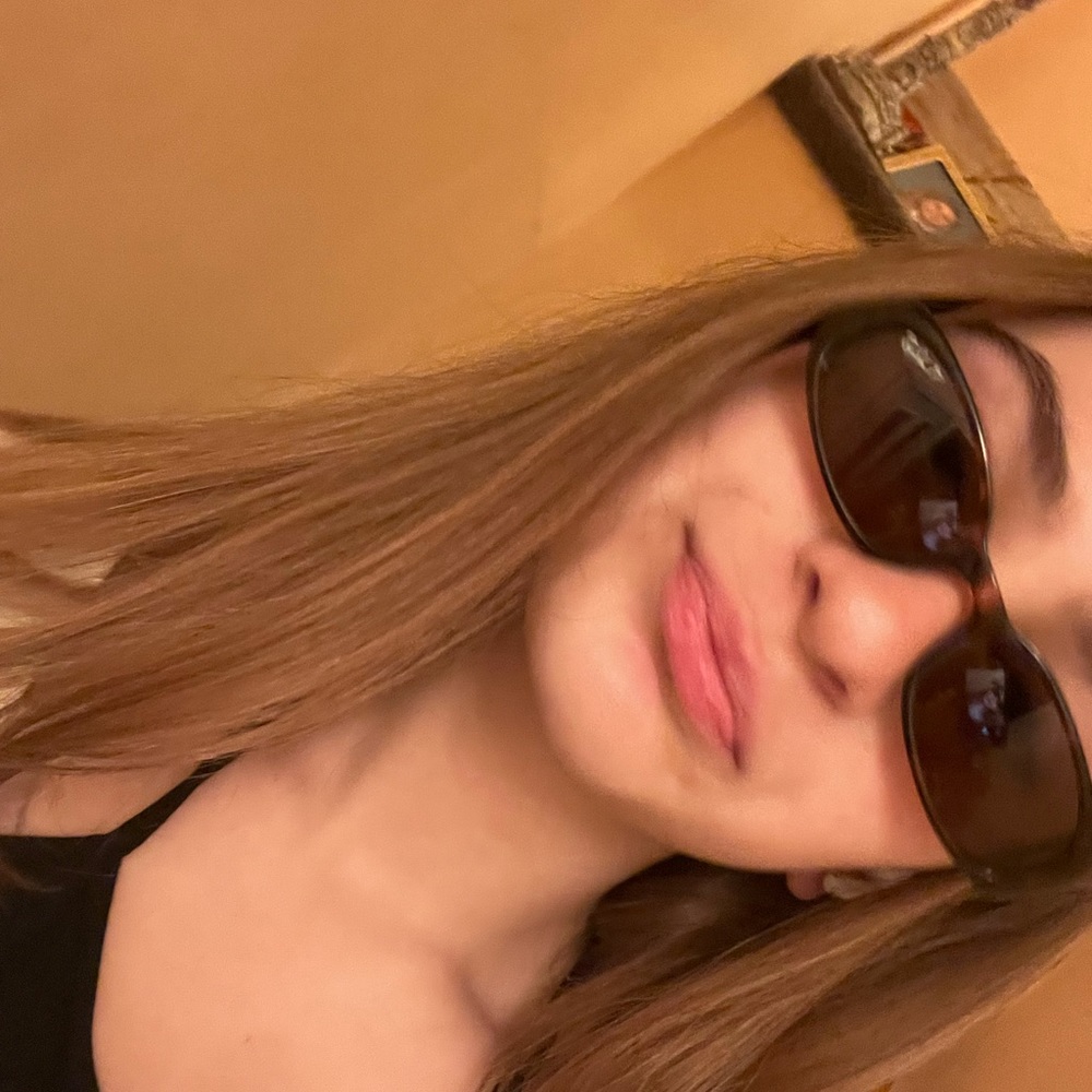 Ray-Ban glasses with case amazing price great condition